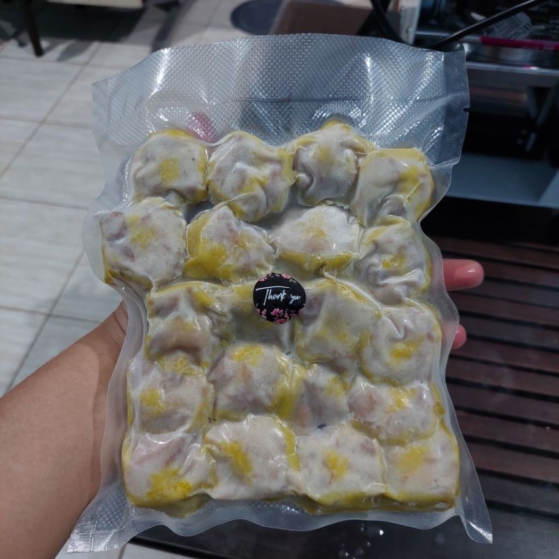

dimsum ayam isi 20