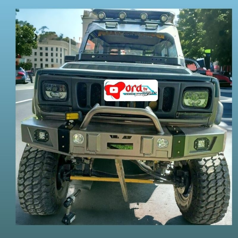 Bemper Daihatsu Taft atau Feroza