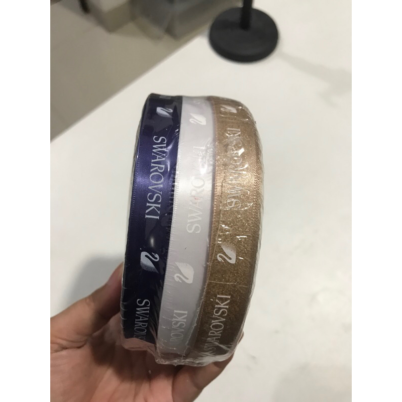 

SWAROVSKI PITA Made in Austria