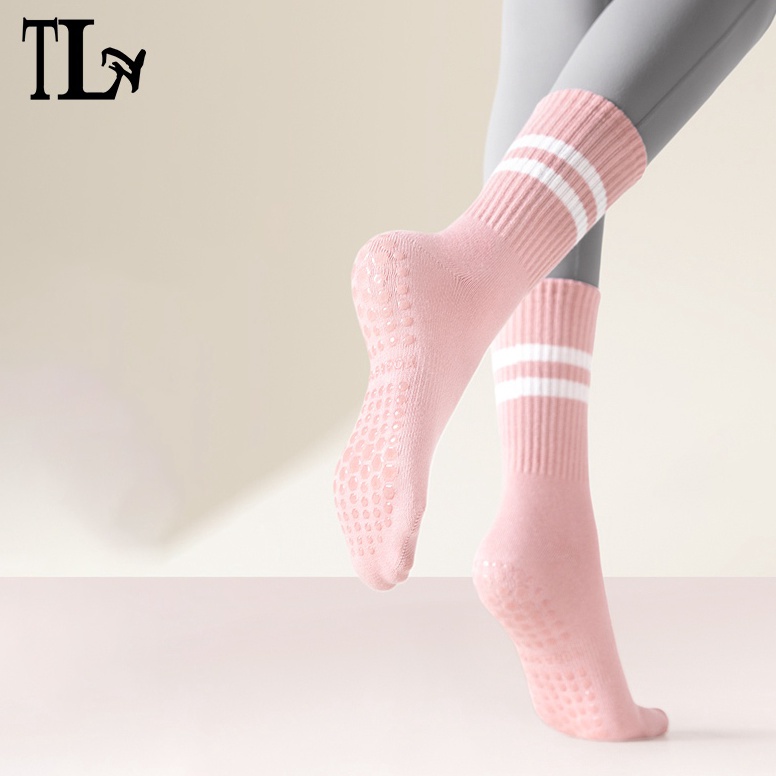 KODE T93Y Kaus Kaki Panjang Anti Selip Kaus Kaki Wanita Gaya Korea Kaus Kaki Olahraga Wanita Modis S