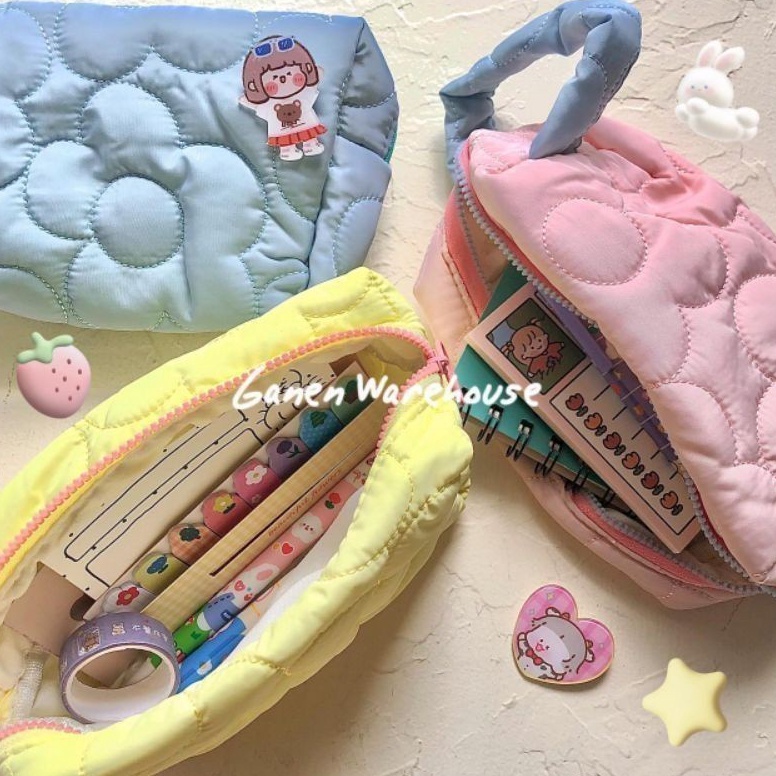 

KODE K98V GW Tempat Pensil Kain Korea Pastel Pouch Make Up Lucu Aesthetic Motif Bunga