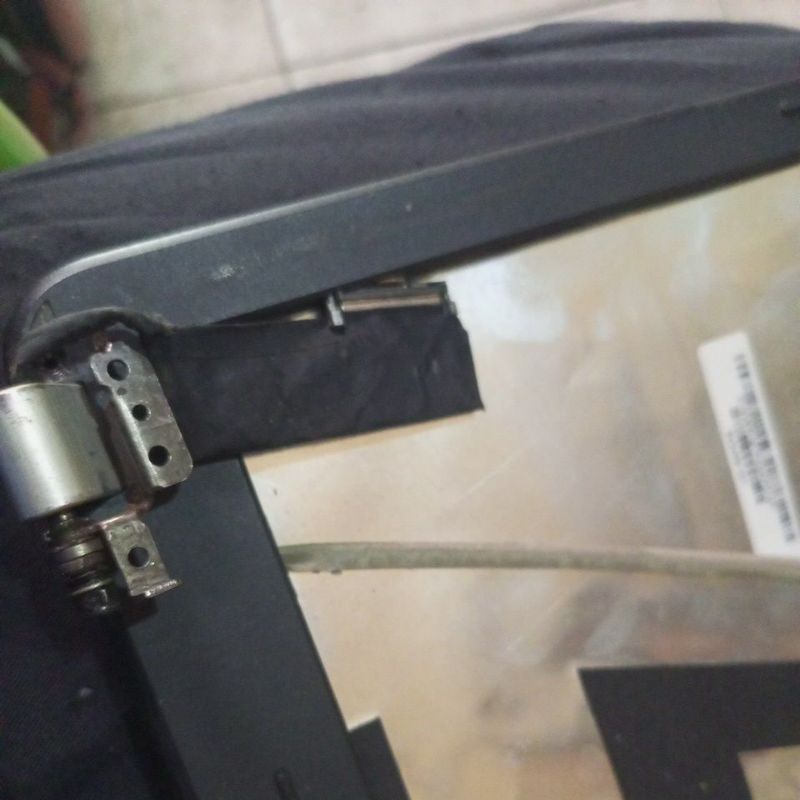 kebel flexyble lcd laptop hp pavilion g4