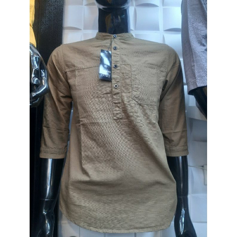 Kemeja koko lengan 7/8 / Kerah sanghai / Matt. catoon sigaret premium / Bahan tebal nyaman dipakai /
