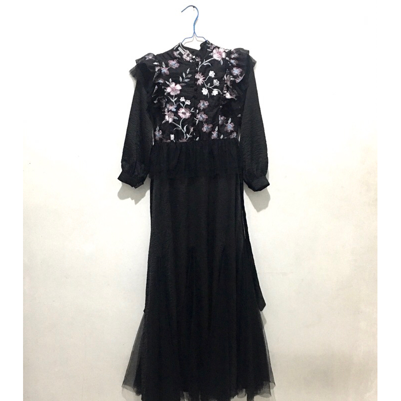 preloved premium dress tile brokat hitami