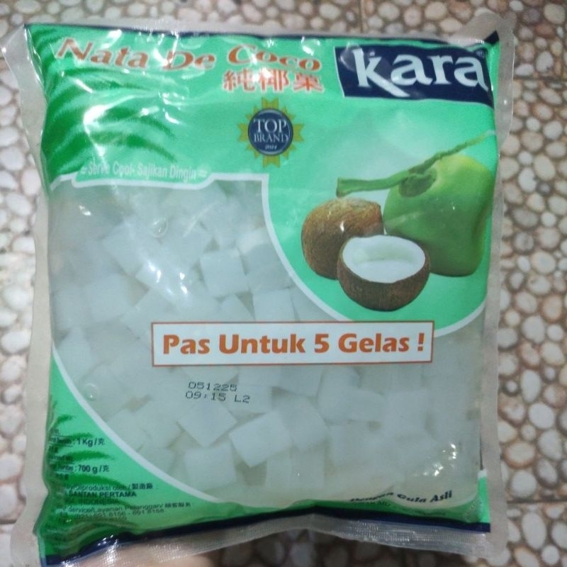 

KARA NATA DE COCO BENTUK DADU 1KG