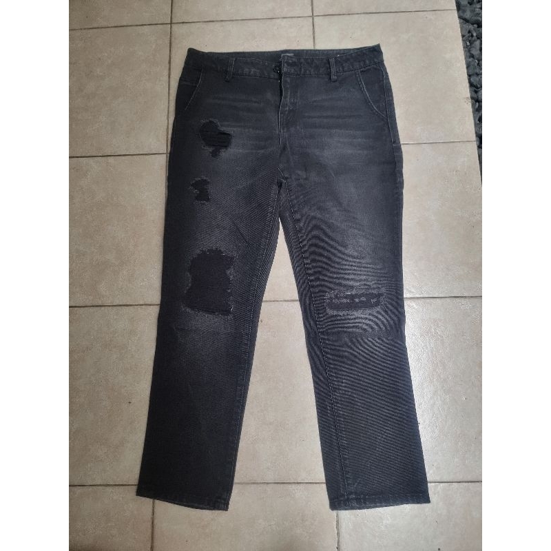 Celana jeans wanita Stradivarius