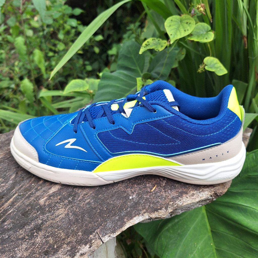 SPECS METASALA NATIVE 4 SEPATU FUTSAL