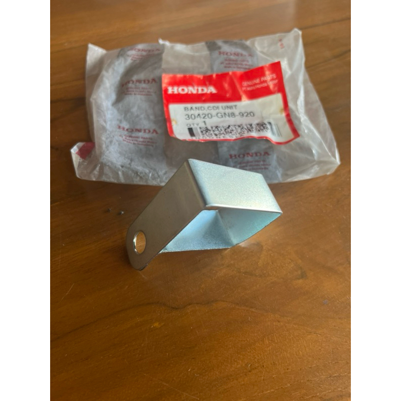 BREKET BRACKET KLEM DUDUKAN PANGKON CDI HONDA STAR WIN 100 WIN100 ORI ORIGINAL 3420-GB6-920