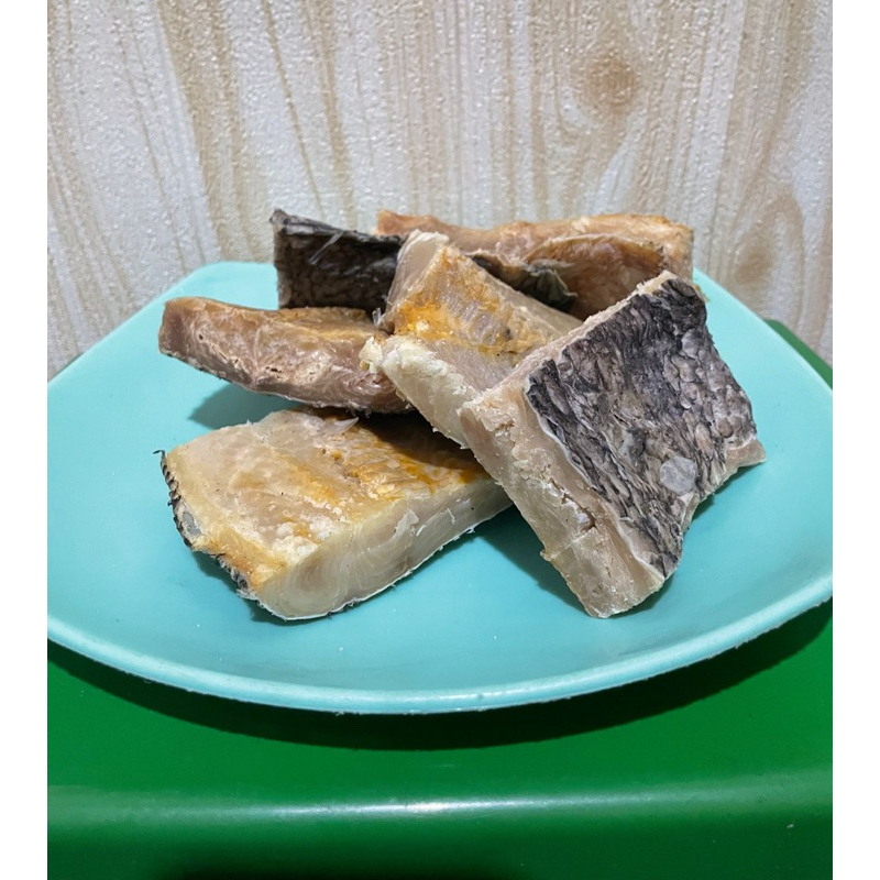 

ikan asin gabus potong 500 grm