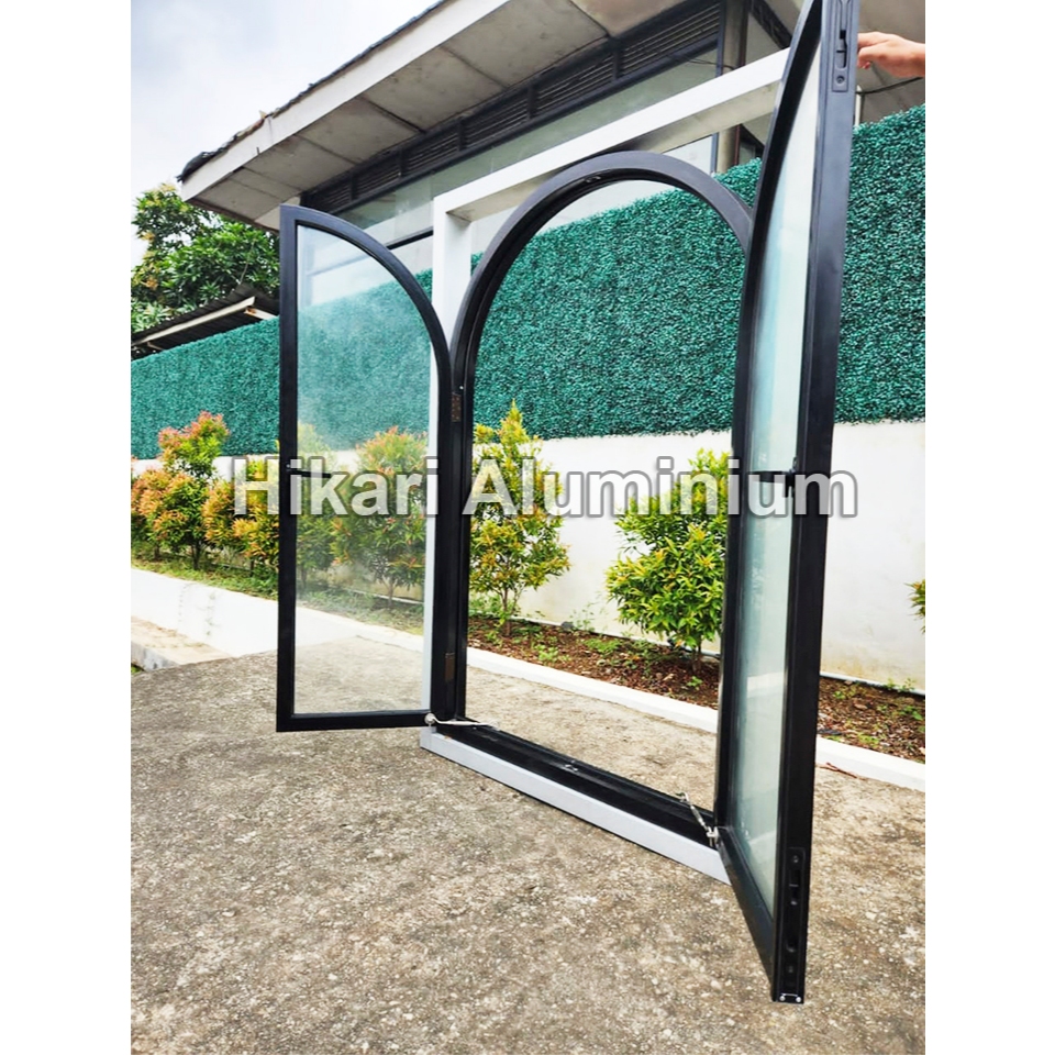 Jendela Aluminium Lengkung