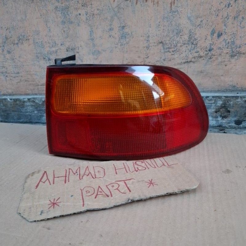 lampu belakang stoplamp 2nd honda civic estilo SR3 EG6 original
