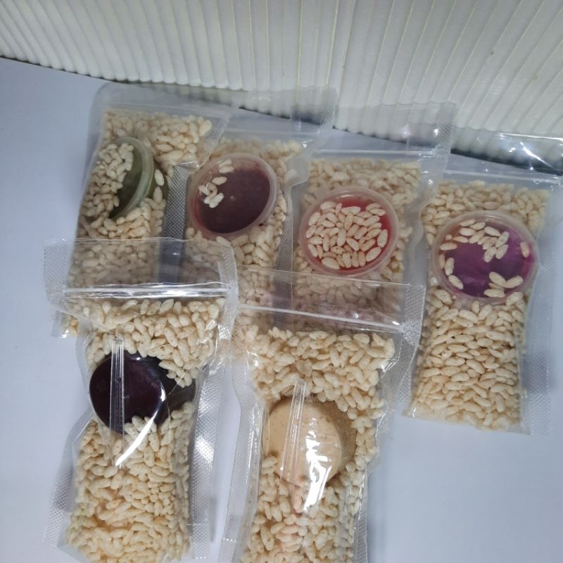 Rice Crispy white /nyamnyam pouch/ nyamnyam rice crispy