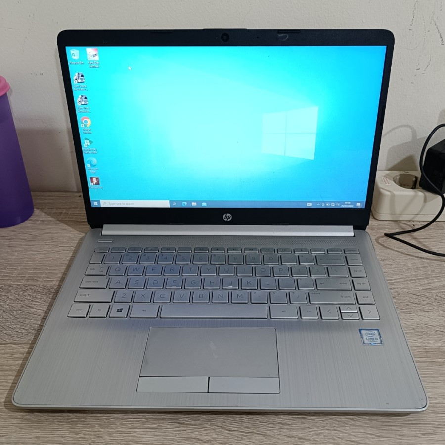 laptop hp 14s intel core i3 7020u ram 4/1tb hdd w10 Second