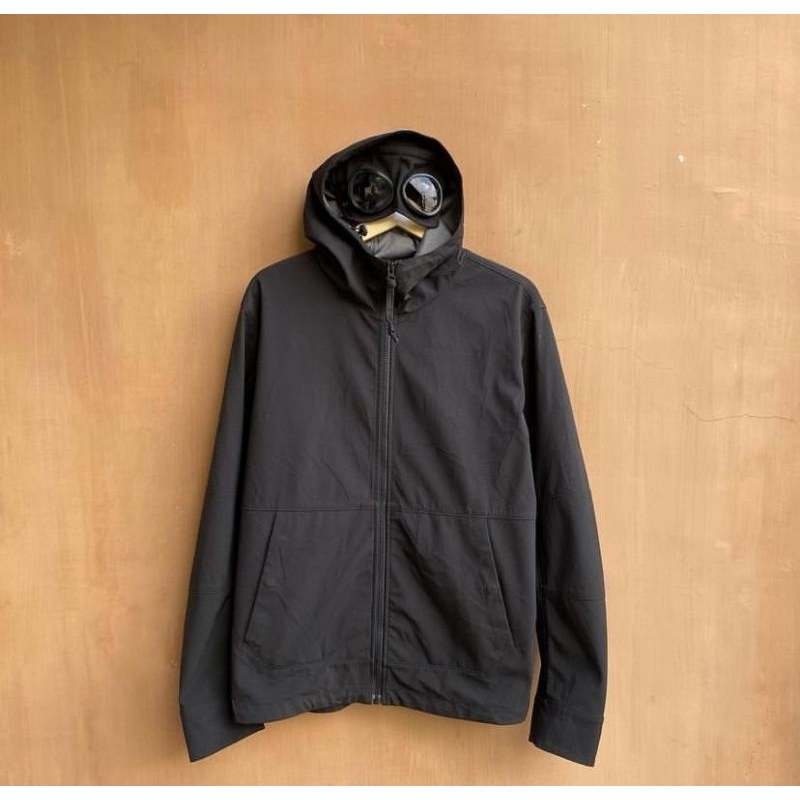 cp company shoftshell jacket