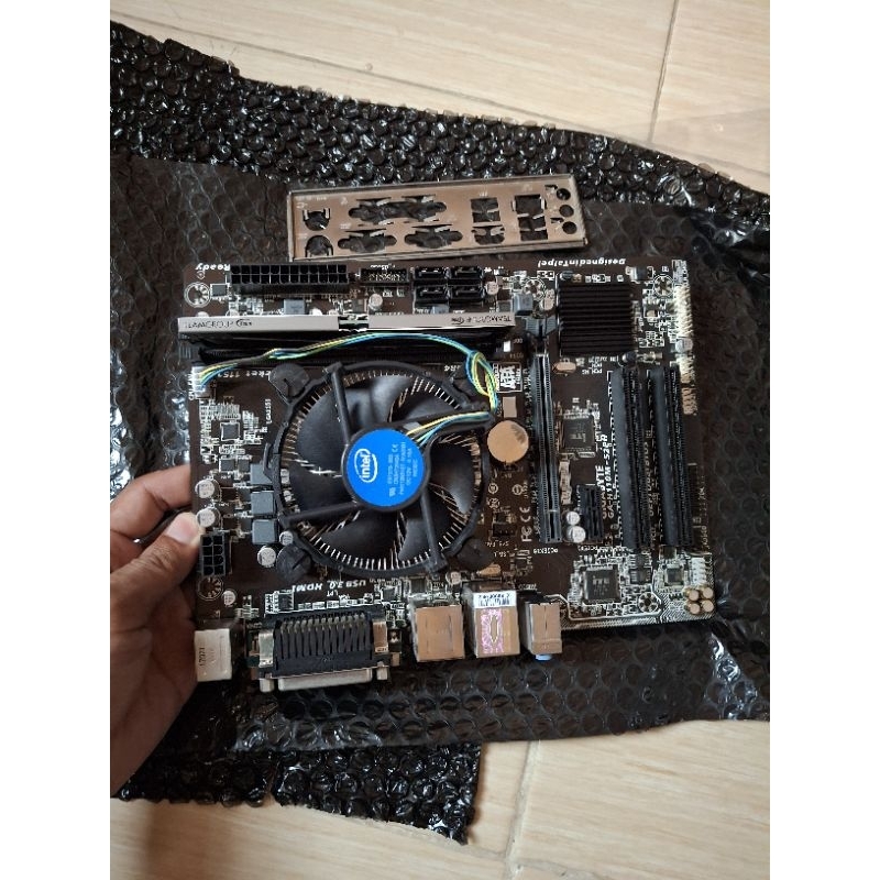 Paket Mainboard H110 Ddr 4 Core i3 7100 Ram 8GB plus Fan