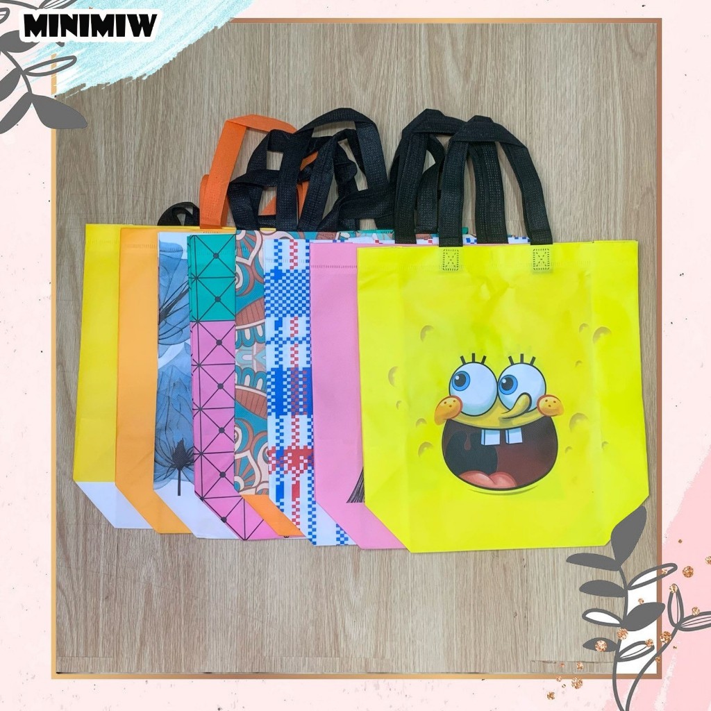 

GOODIEBAG MOTIF RANDOM UKURAN KECIL (23x27x10) RANDOM T-1343 TAS JINJING WANITA FASHION AKSESORIS DEWASA ANAK MUAT BANYAK MULTIFUNGSI LUCU UNIK FANCY KARAKTER MURAH TERMURAH COD