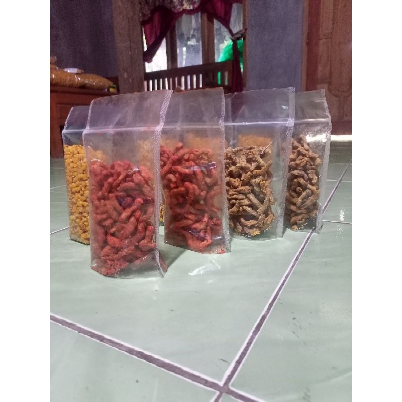 

Keripik usus ayam bumbu balado gurih asin snack 200gram