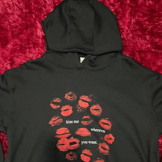 [ORIGINAL] Telepati Kiss Me Black