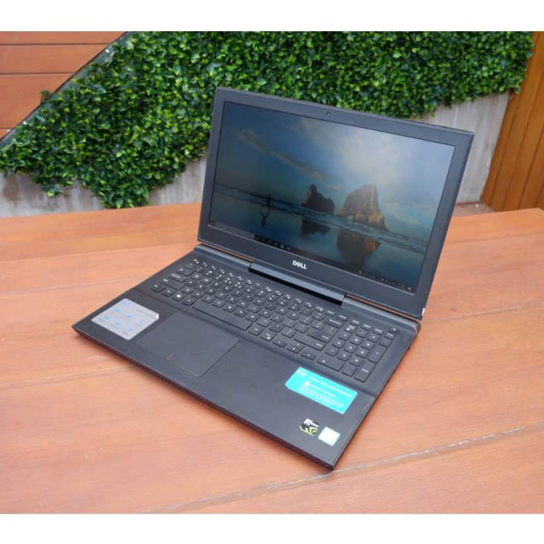 Laptop Dell Inspiron 15 7000 Core i7-7700HQ GTX 1050 Ti Ram 8Gb Ssd 256Gb Full HD SCU17158