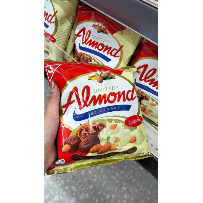 

cokelat Almond