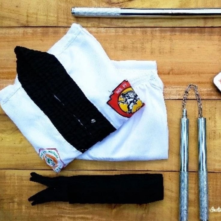 Obral Puas  Sakral  Seragam siswa  latihan IKSPI Kera Sakti