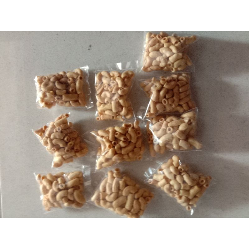 

Makroni Rasa Original Daun Jeruk Isi 10 Pcs