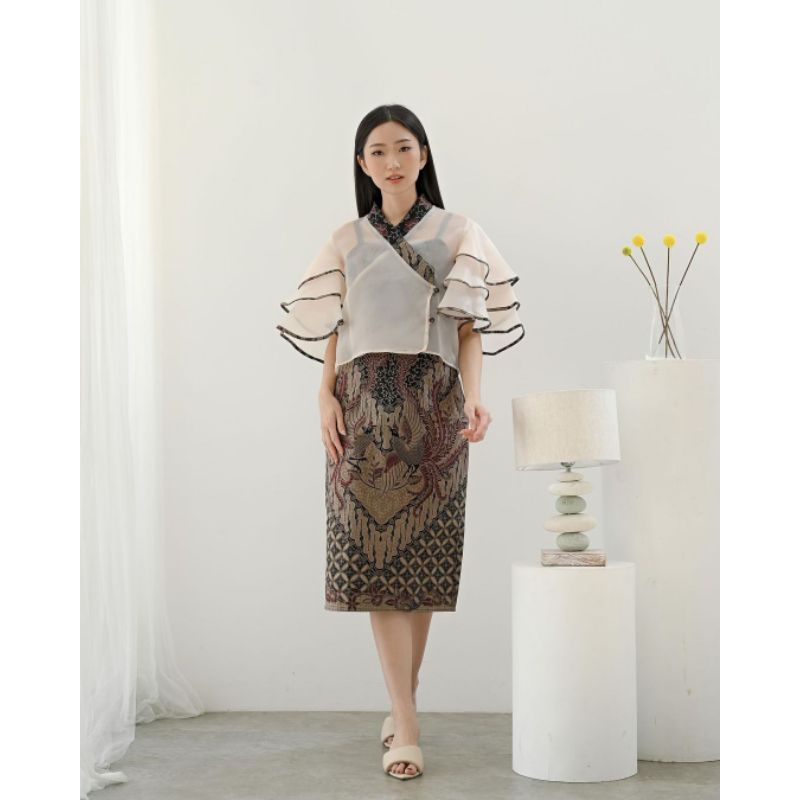 Ghea Qipao dress Batik