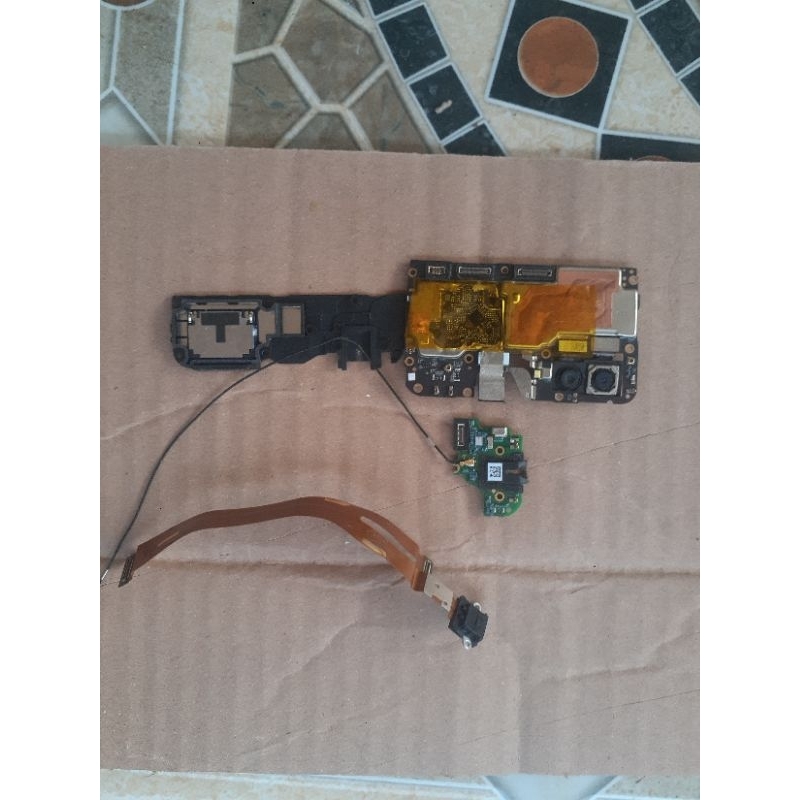 mesin hp oppo a3s cph1803 minus lc display