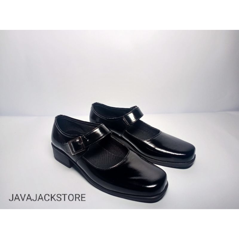 SEPATU PANTOFEL WANITA HITAM KILAP HAK 3CM