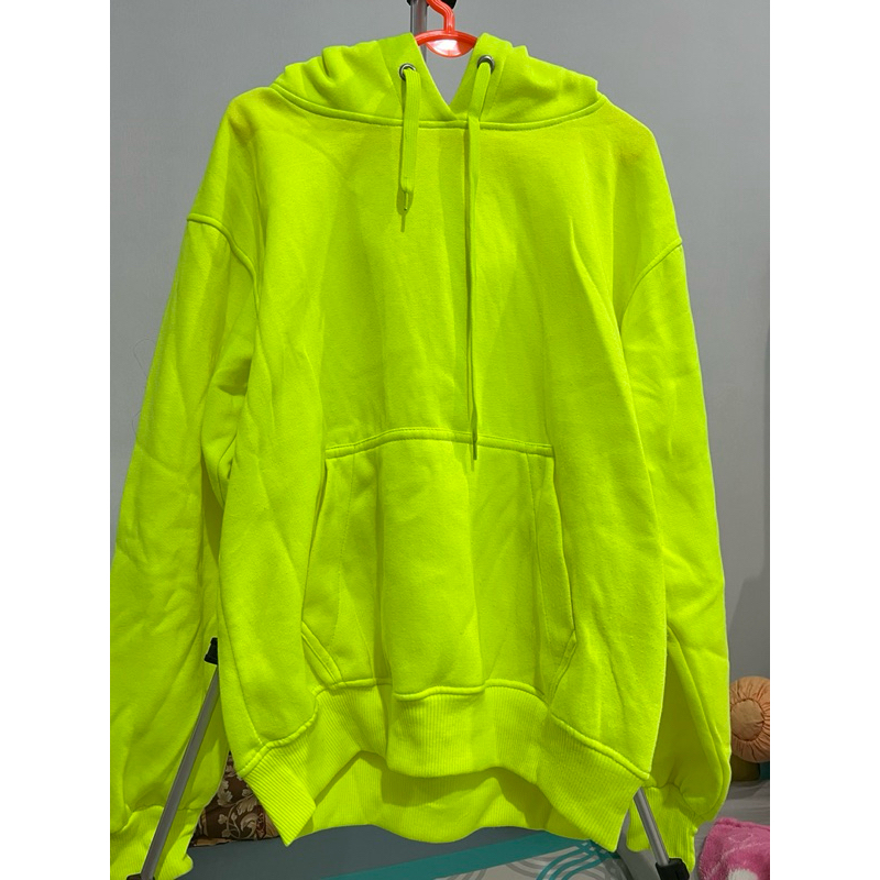 hoodie hijau neon