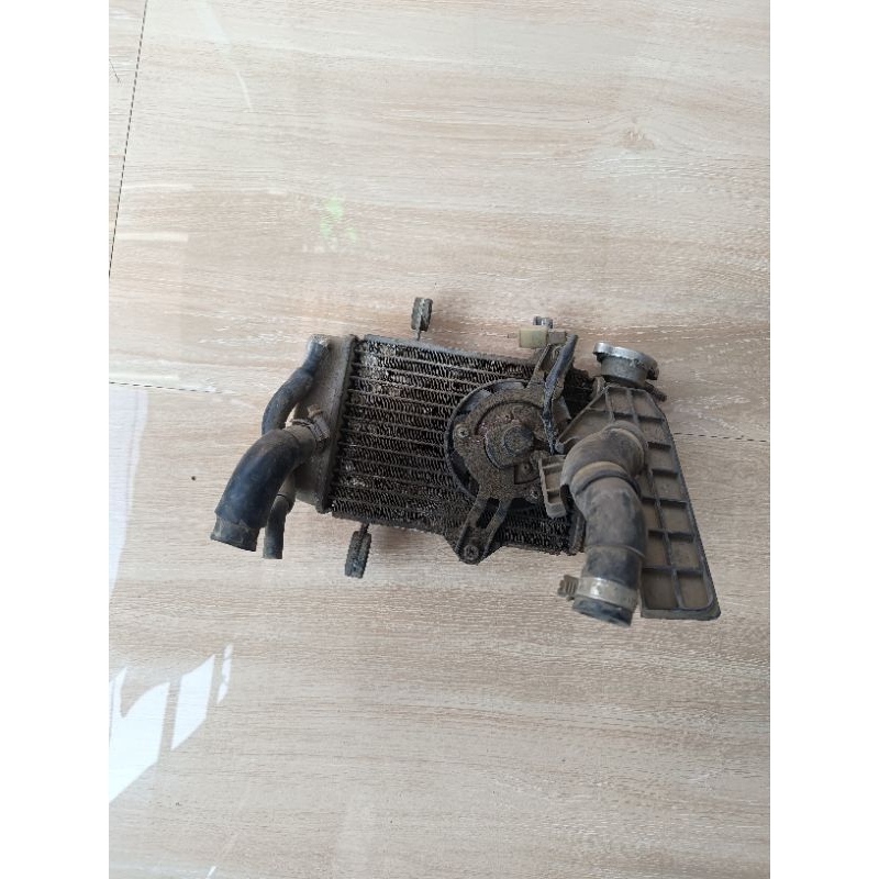 RADIATOR DAN KIPAS RADIATOR JUPITER MX 135 ORIGINAL RADIATOR KIPAS RADIATOR MX OLD NEW 135