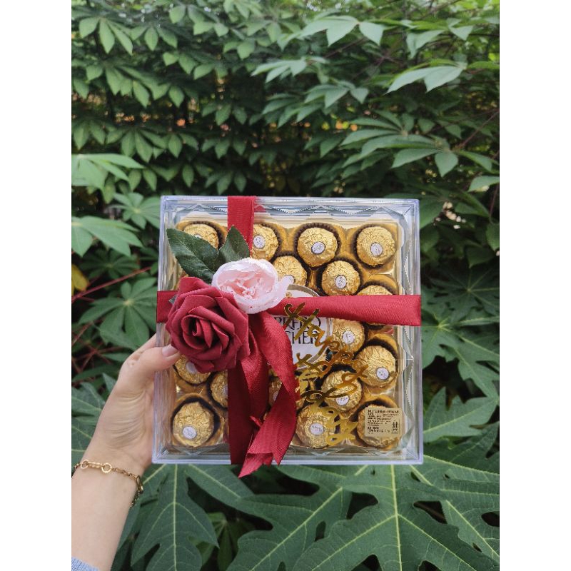 

coklat forrero rocher gift giftbox valentine birthday gift coklat forrero kado murah
