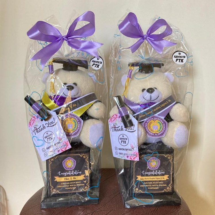 Piala Boneka Polos - Souvenir Wisuda - Kadokita Pontianak