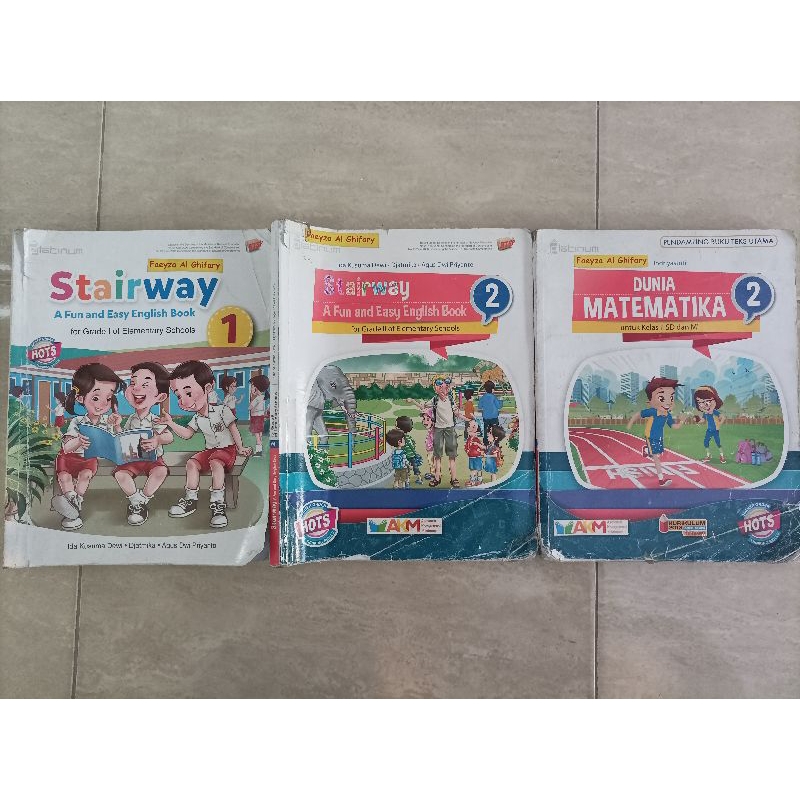 

Buku SD Platinum Stairway&Matematika kls 1