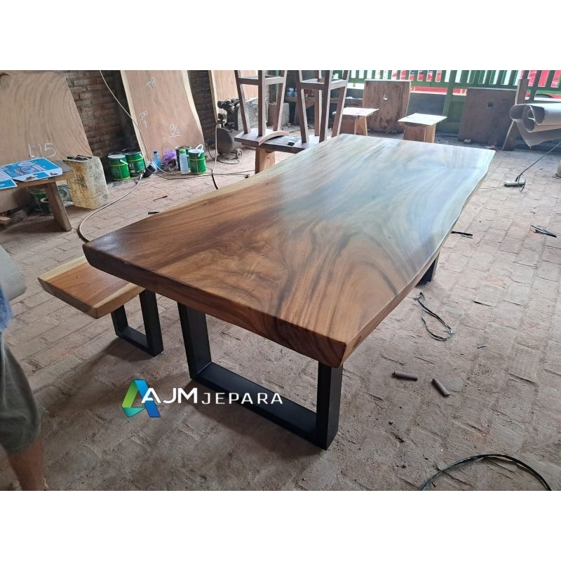 meja trembesi utuh,set meja makan trembesi