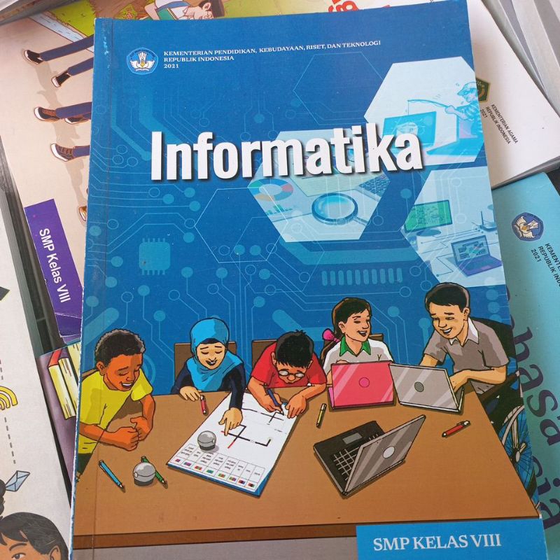 Buku Informatika SMP kelas 8 kemendikbud