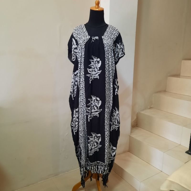 Daster Panjang Flowy Bunga Hitam Putih All Size