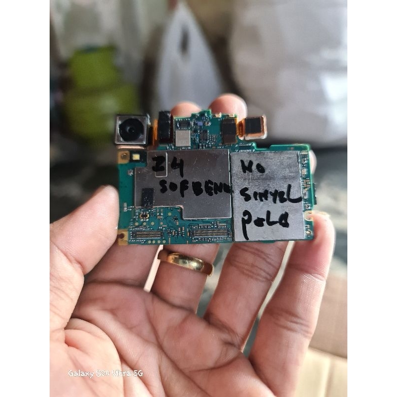 mesin sony xperia z4 big softbank ram 3/32 minus