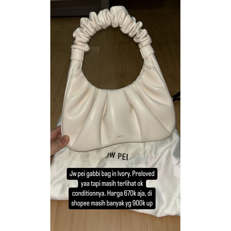 (Preloved) Jw pei gabbi bag in Ivory