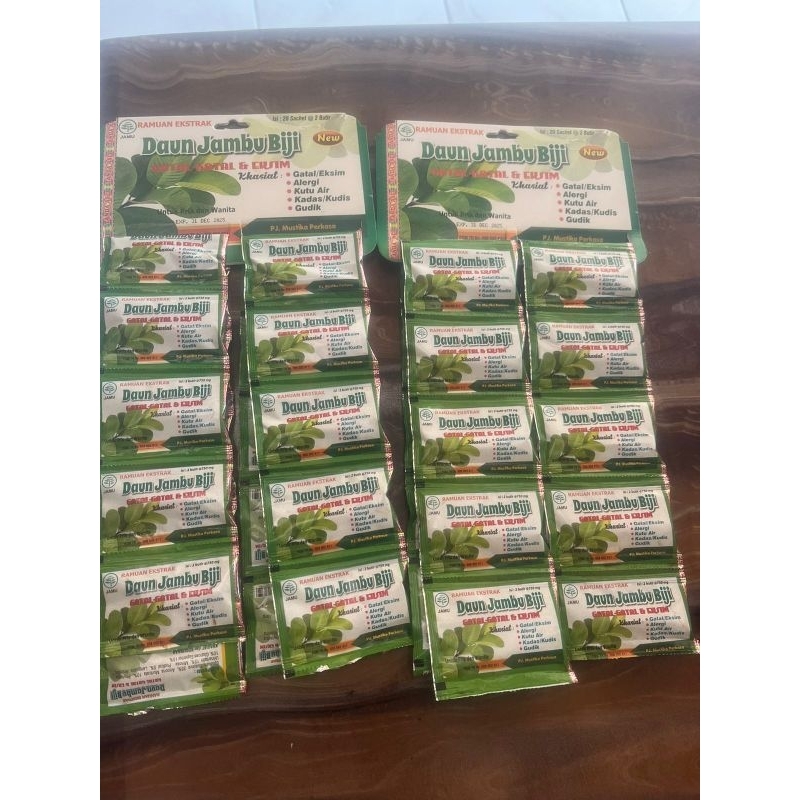 

Daun jambu biji ramuan extrak gatal gatal dan exim