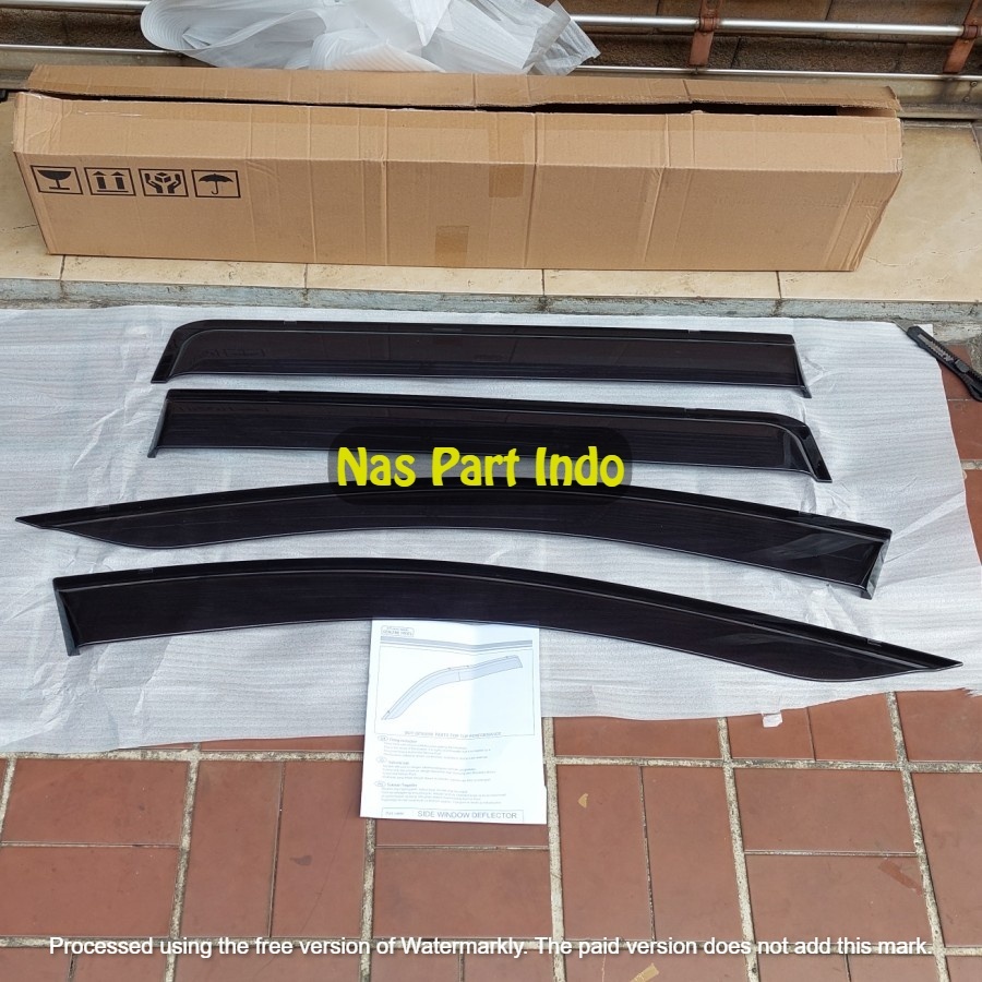 Talang Air Side Visor Mitsubishi Xpander Xpander Cross Original