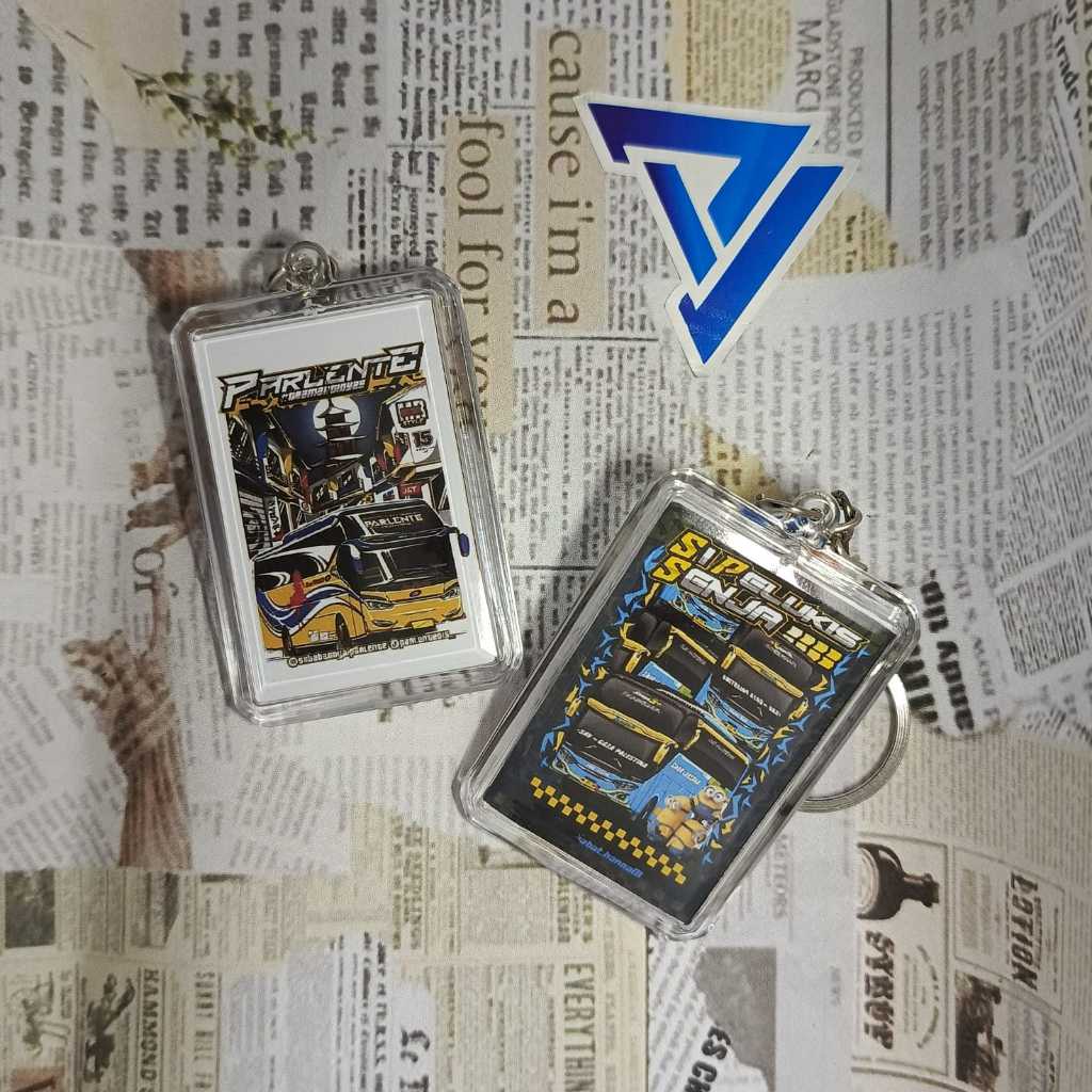 Keychain Gantungan Kunci Akrilik BUS TELOLET BUS BASURI BIS TELOLET BIS BASURI Gambar Bolak Balik