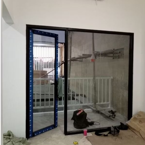 Kusen Partisi Kaca Mati +plus Pintu Aluminium Merk Ykk Black
