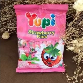 

YUPI STRAWBERY KISS BAG 120 gram