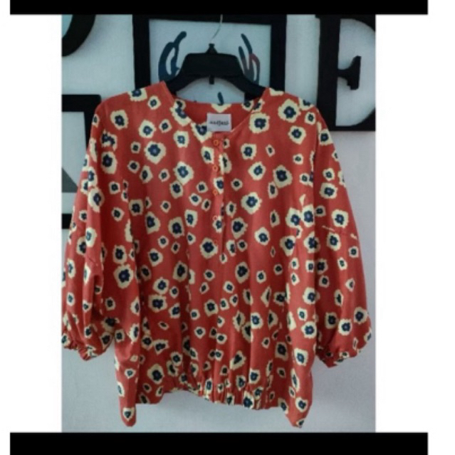 Preloved Blouse Nadjani