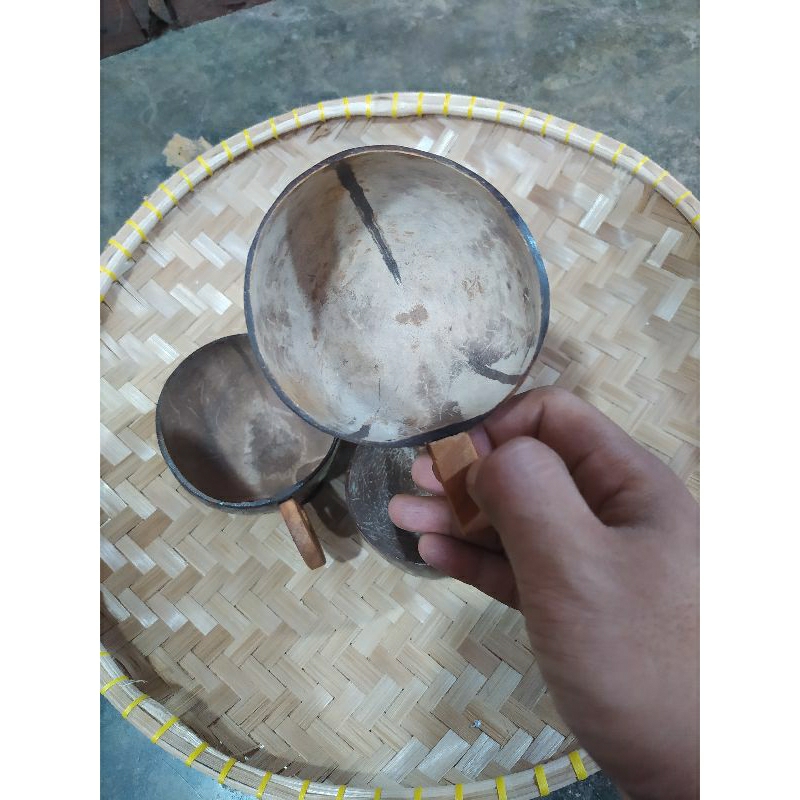 Gelas batok kelapa/Gelas batok Diraya kerajinan