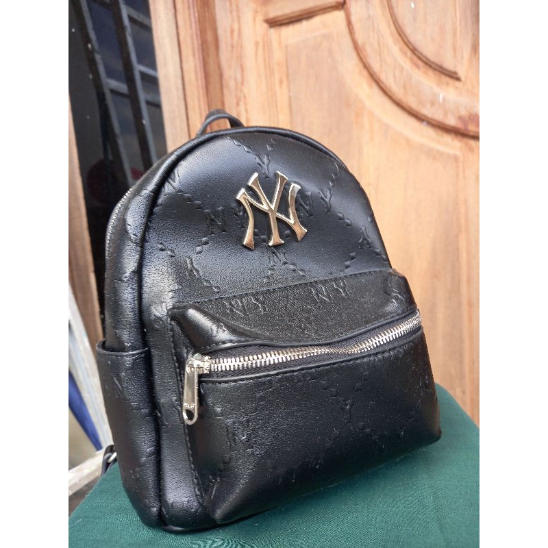 tas MLB preloved