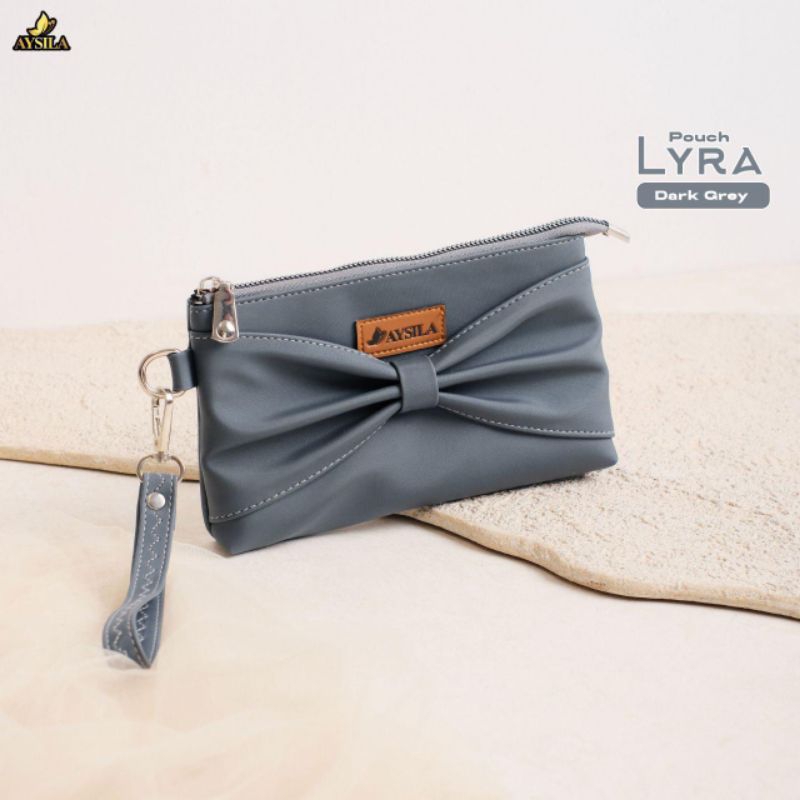 Pouch Lyra by Aysila