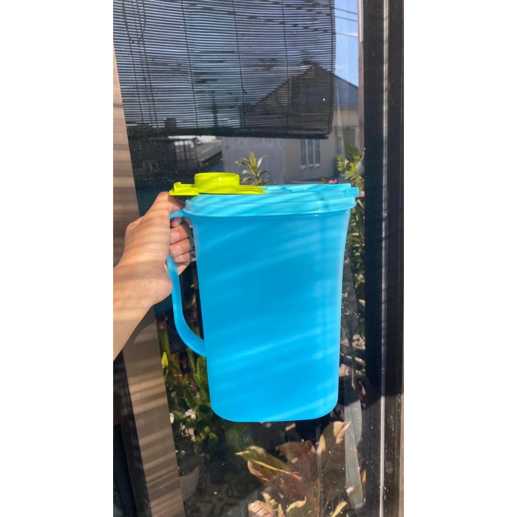 fridge jug / pitcher Tupperware 1 atau 2 Liter