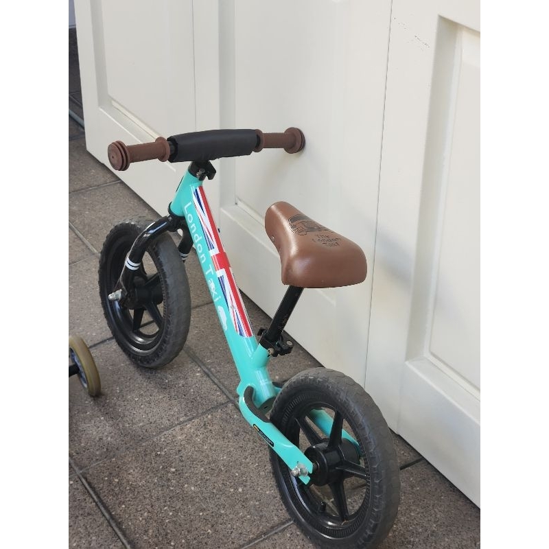Balance Bike London Taxi preloved